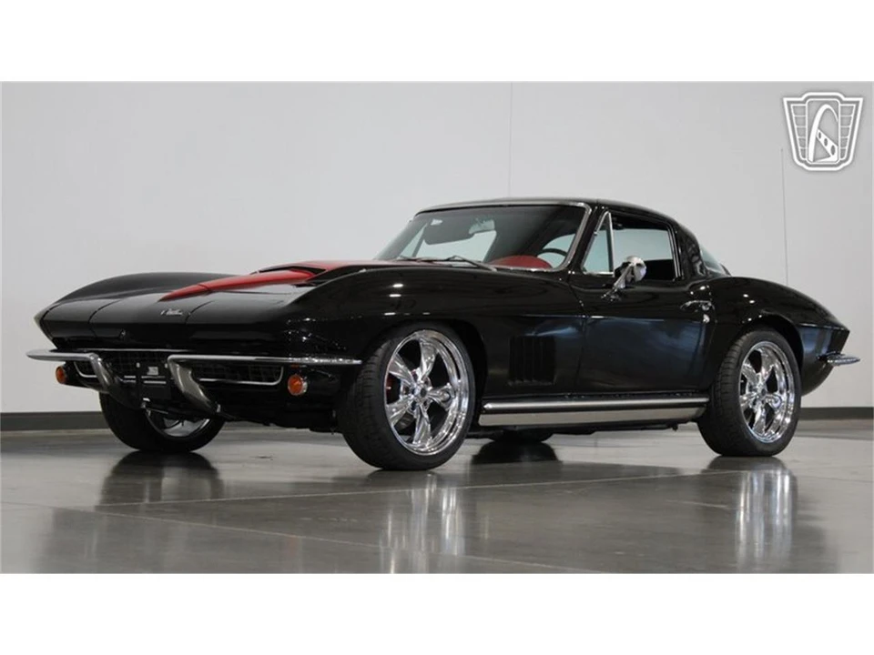 1967 Chevrolet Corvette C2 - Image 28 of 31