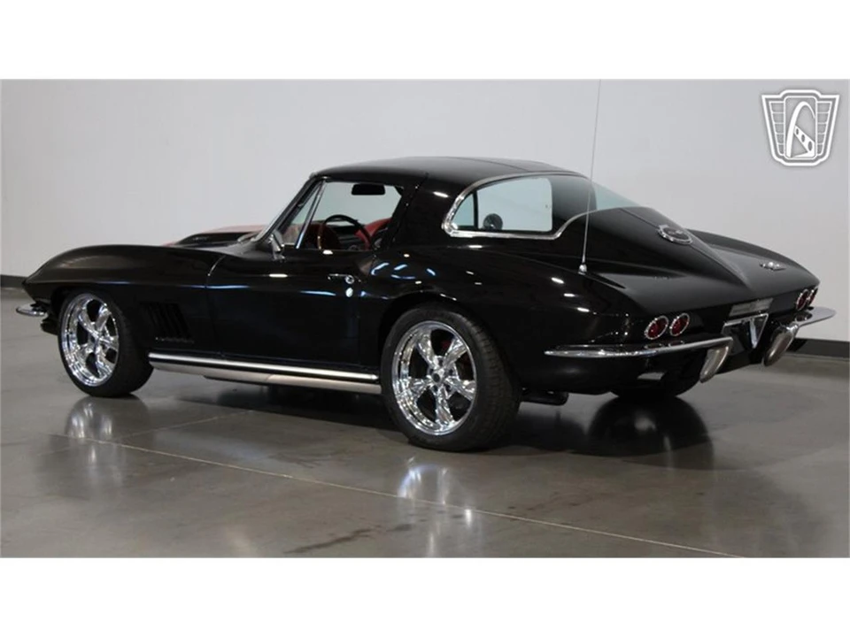 1967 Chevrolet Corvette C2 - Image 18 of 31