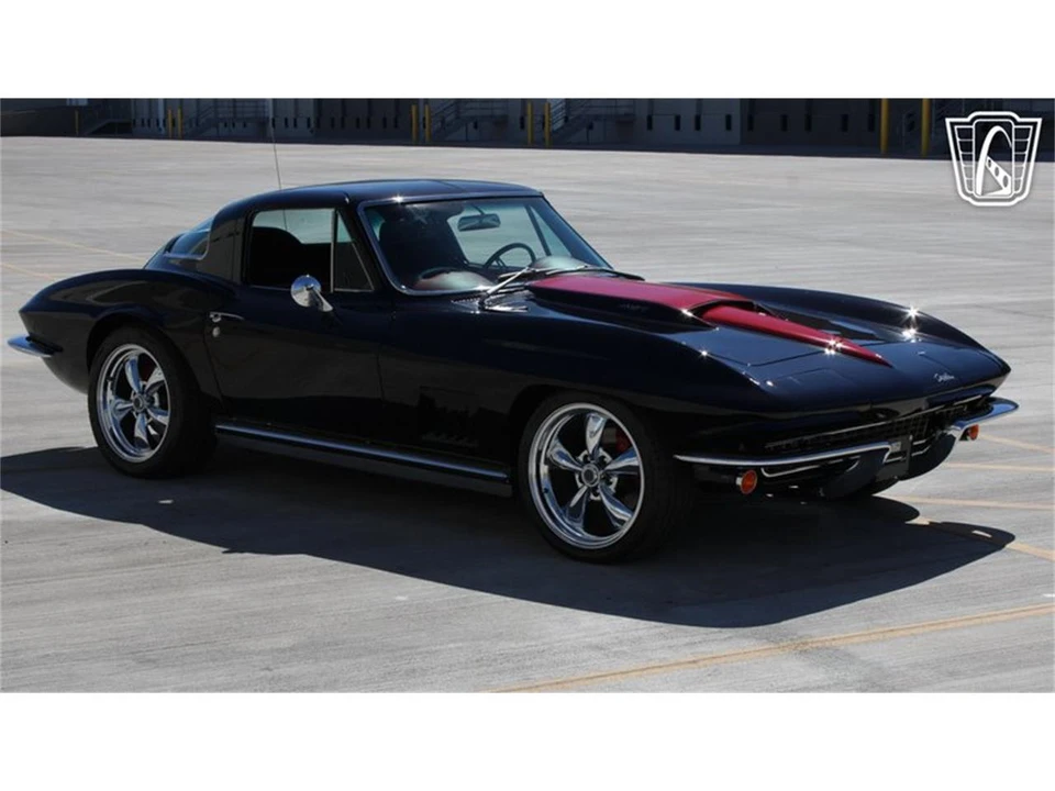 1967 Chevrolet Corvette C2 - Image 3 of 31