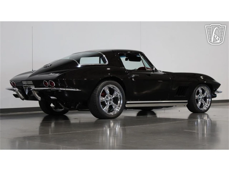 1967 Chevrolet Corvette C2 - Image 24 of 31