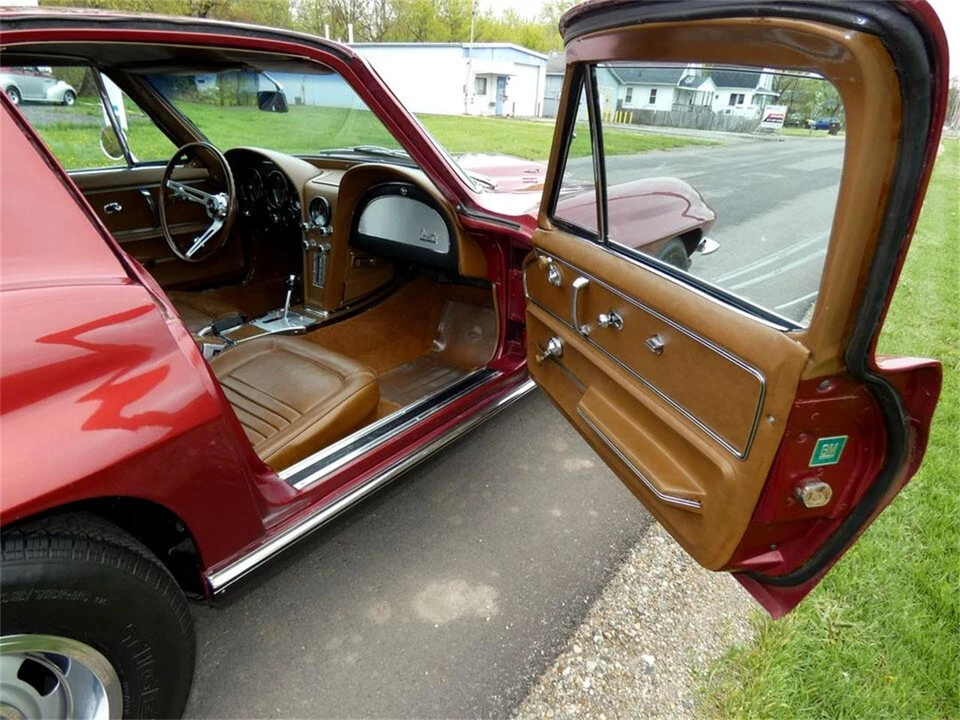1967 Chevrolet Corvette C2 - Image 14 of 19