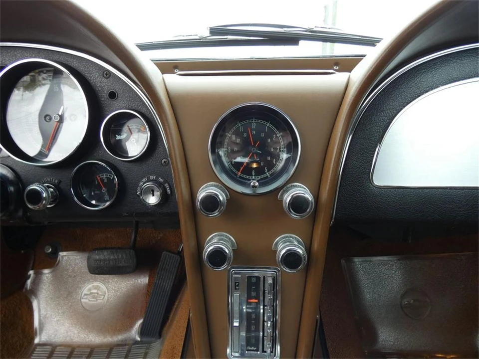 1967 Chevrolet Corvette C2 - Image 11 of 19