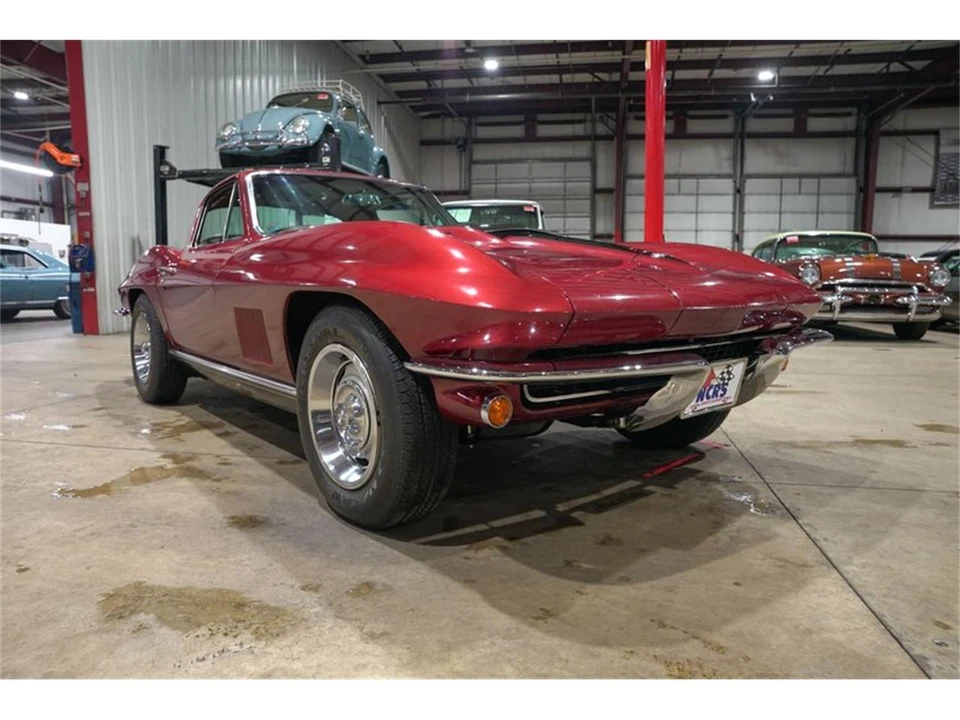 1967 Chevrolet Corvette C2 - Image 12 of 31