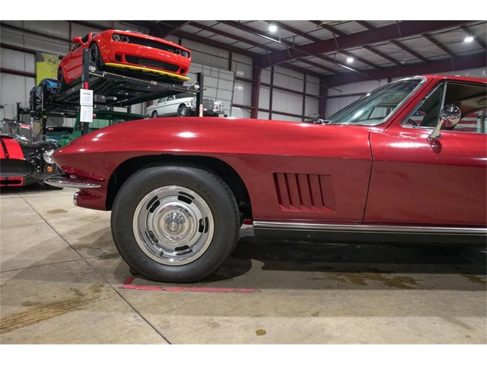 1967 Chevrolet Corvette C2 - Image 3 of 31
