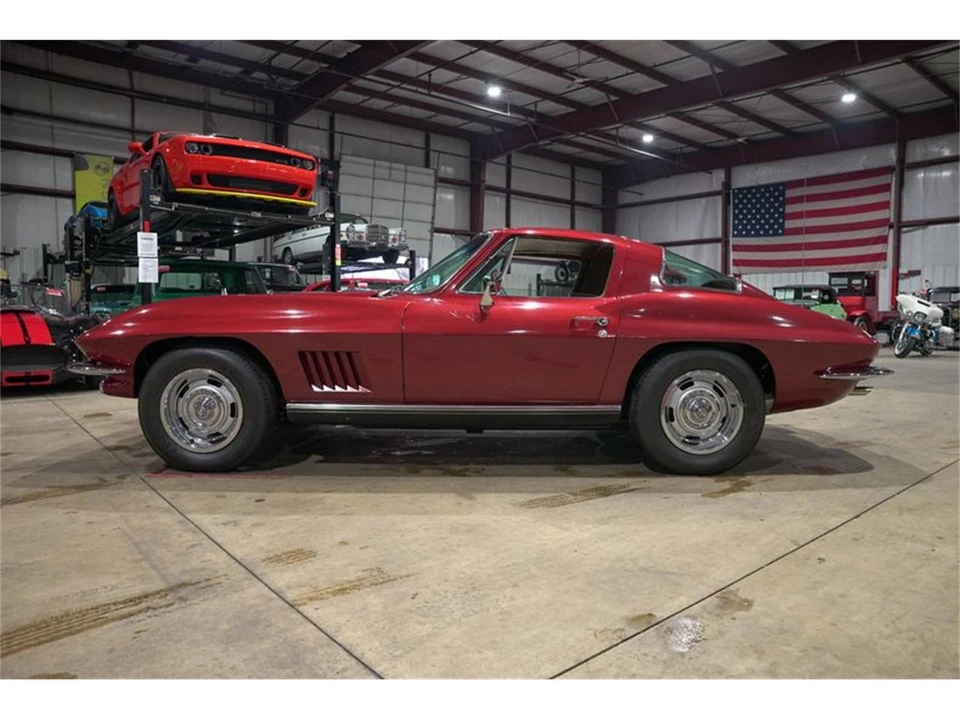 1967 Chevrolet Corvette C2 - Image 4 of 31