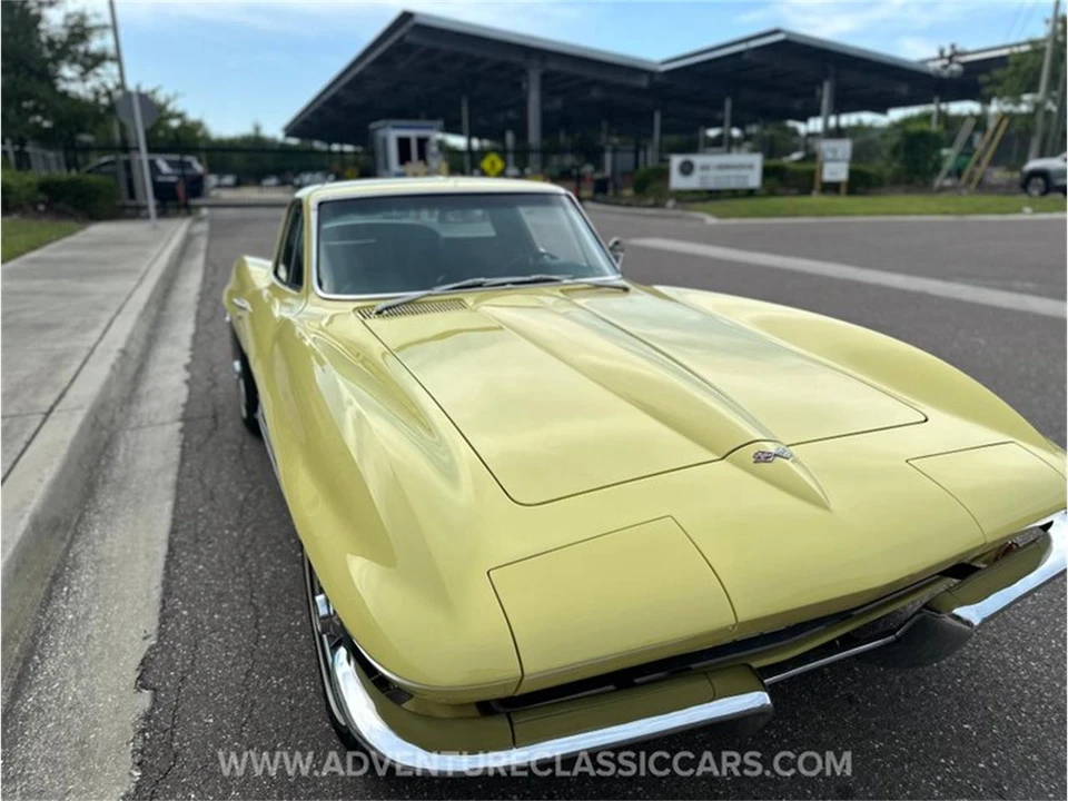 1967 Chevrolet Corvette C2 - Image 28 of 31