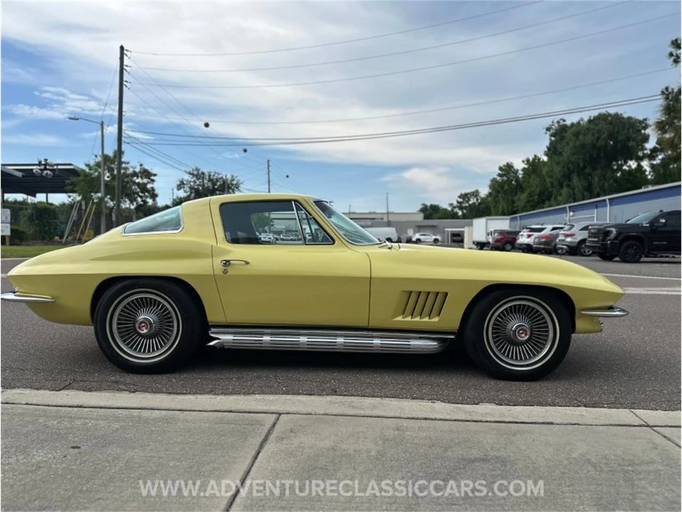 1967 Chevrolet Corvette C2 - Image 25 of 31