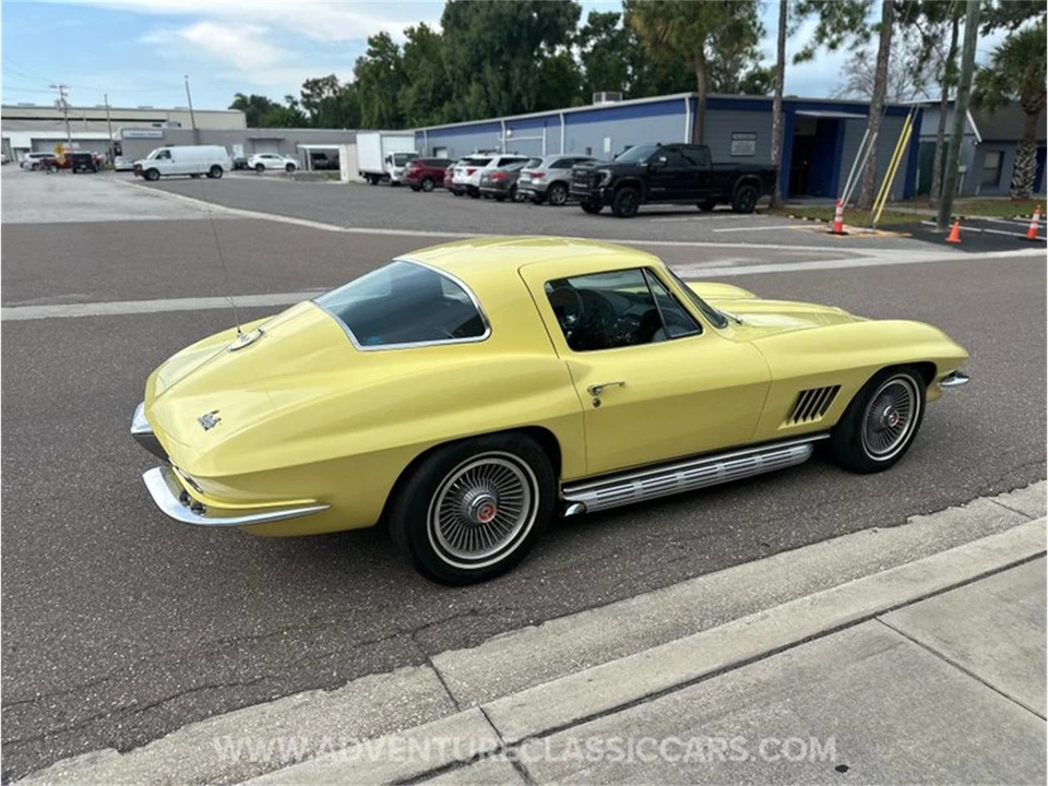 1967 Chevrolet Corvette C2 - Image 21 of 31