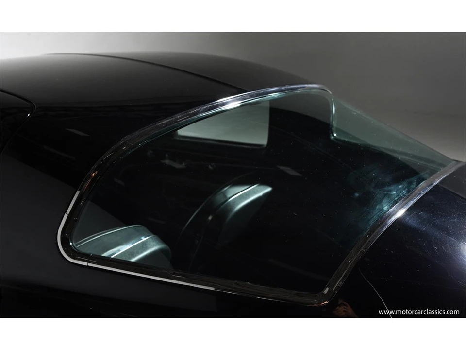 1967 Chevrolet Corvette C2 - Image 19 of 31