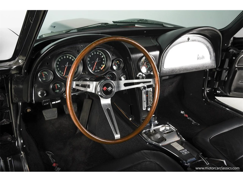 1967 Chevrolet Corvette C2 - Image 25 of 31