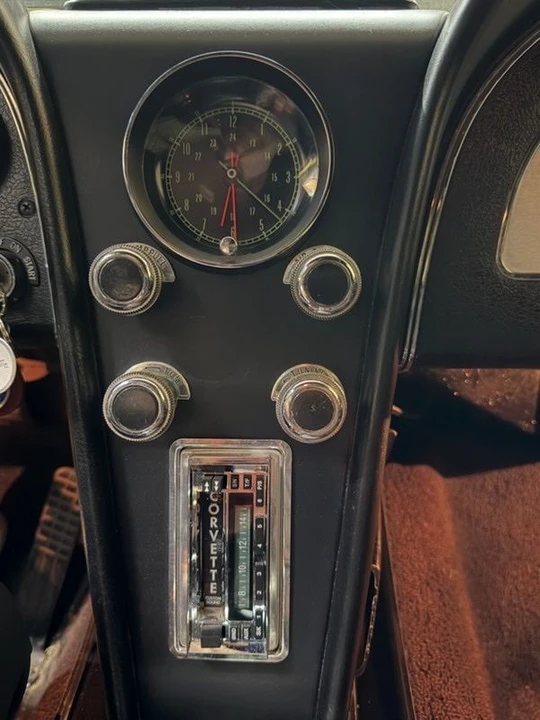 1967 Chevrolet Corvette C2 - Image 17 of 27