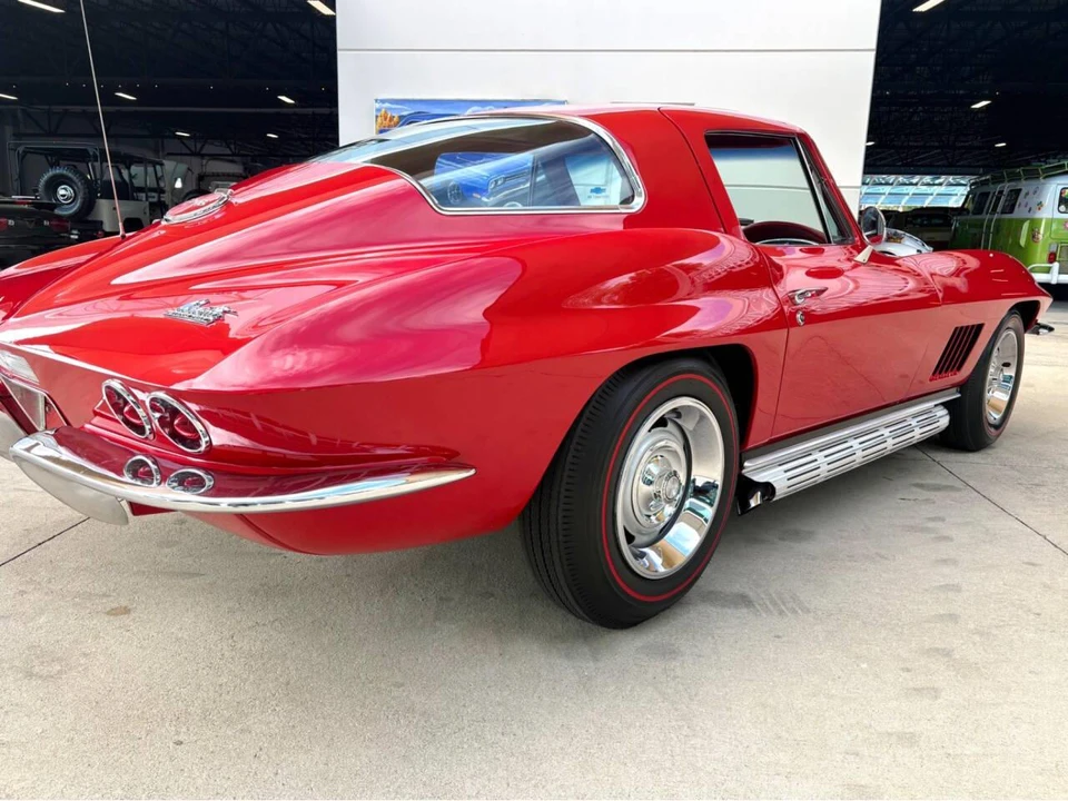 1967 Chevrolet Corvette C2 - Image 17 of 31
