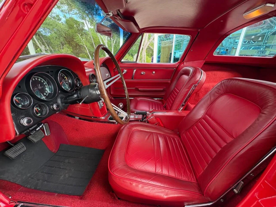 1967 Chevrolet Corvette C2 - Image 27 of 31