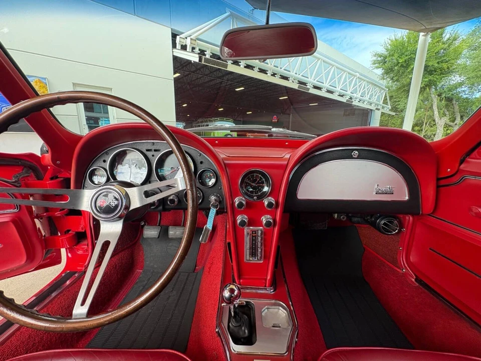 1967 Chevrolet Corvette C2 - Image 30 of 31