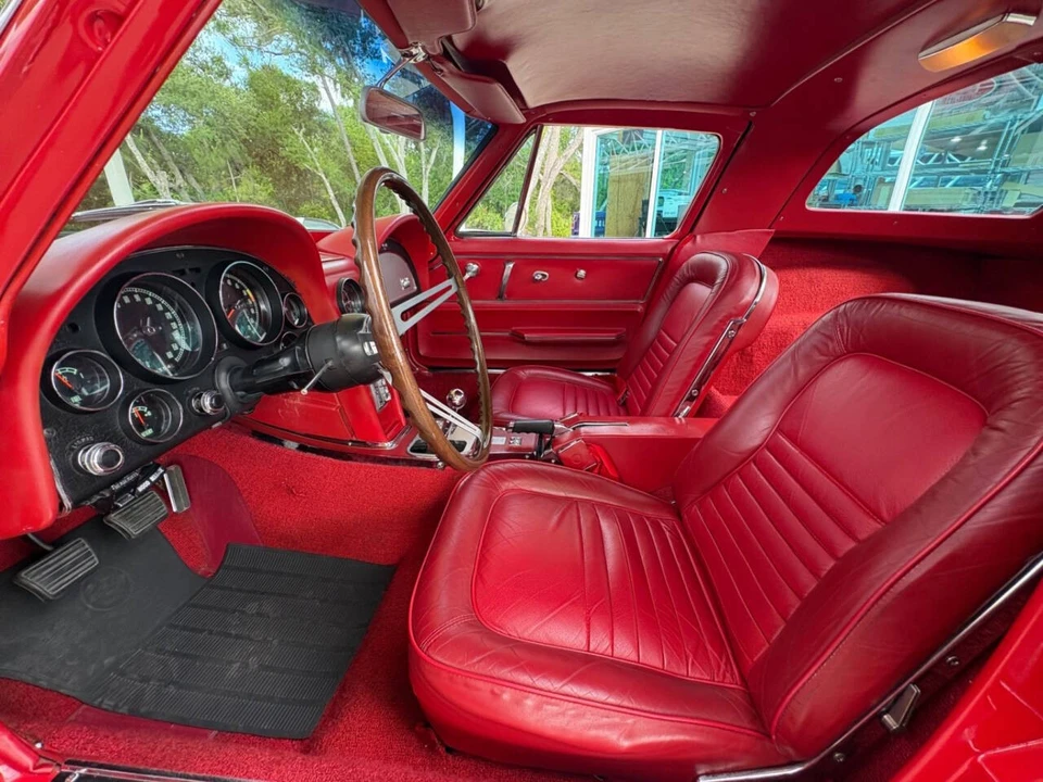 1967 Chevrolet Corvette C2 - Image 27 of 31
