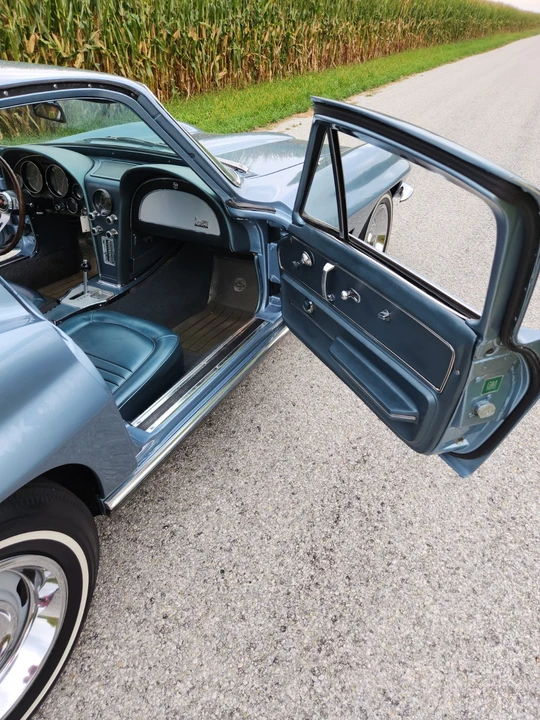 1967 Chevrolet Corvette C2 - Image 23 of 31