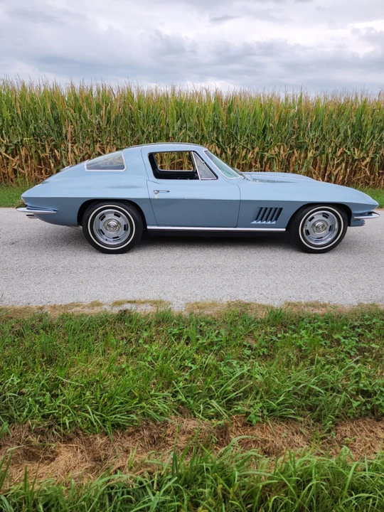 1967 Chevrolet Corvette C2 - Image 11 of 31