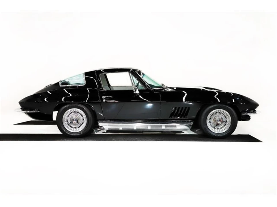 1967 Chevrolet Corvette C2 - Image 15 of 31
