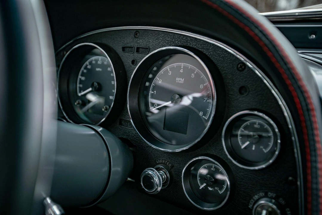 1967 Chevrolet Corvette C2 - Image 15 of 21