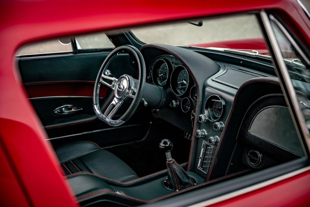 1967 Chevrolet Corvette C2 - Image 11 of 21