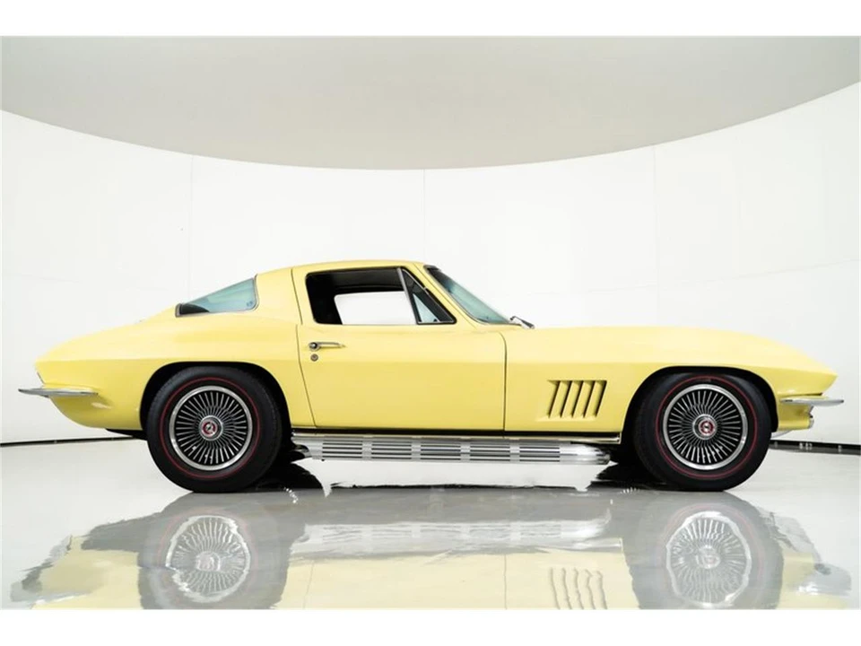 1967 Chevrolet Corvette C2 - Image 11 of 31