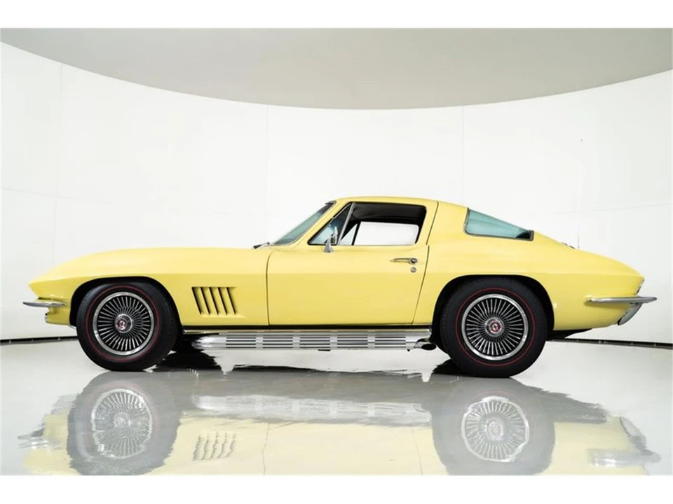 1967 Chevrolet Corvette C2 - Image 5 of 31