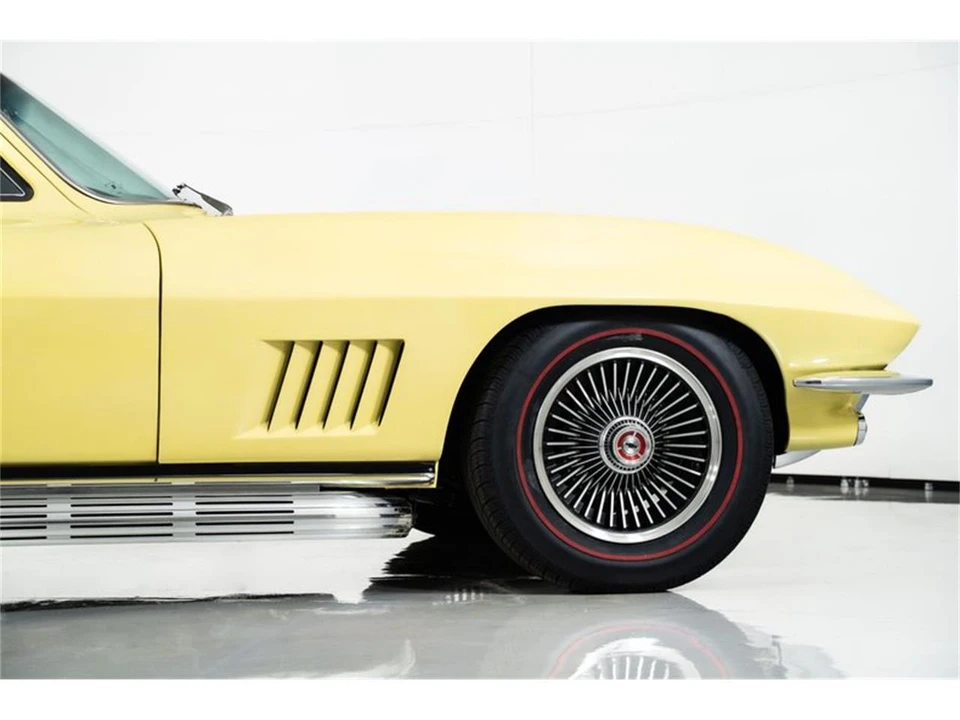 1967 Chevrolet Corvette C2 - Image 13 of 31