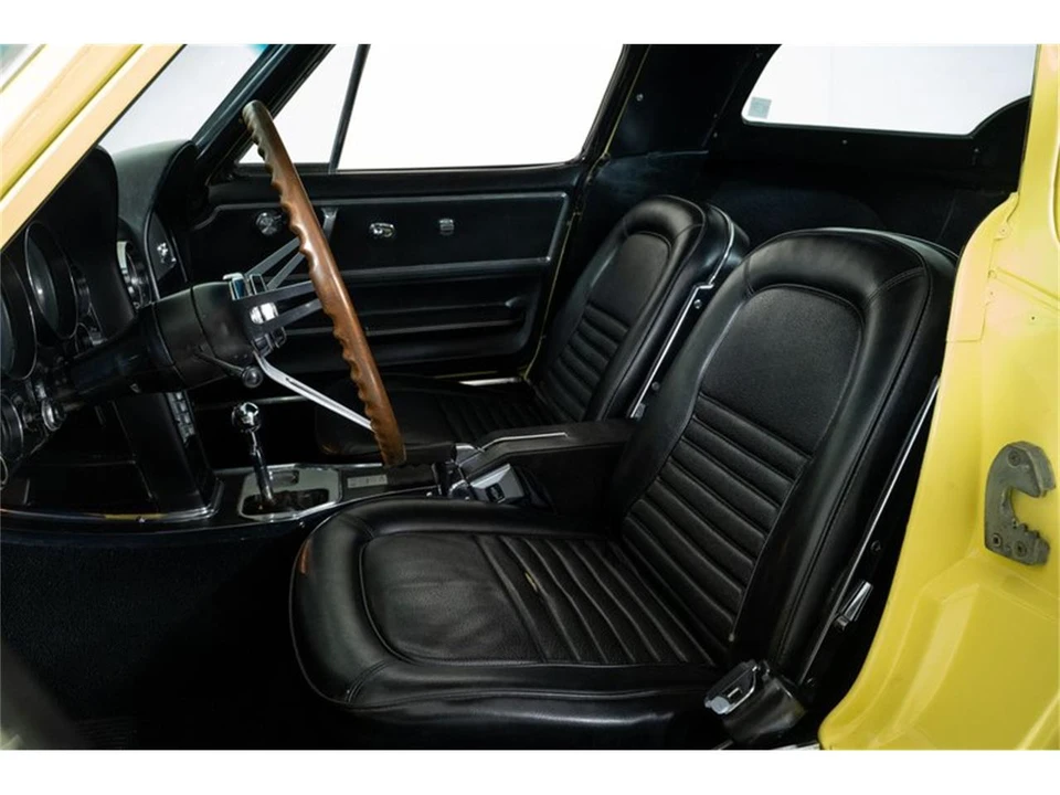 1967 Chevrolet Corvette C2 - Image 19 of 31
