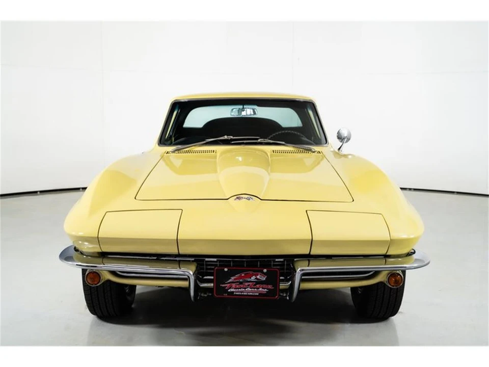 1967 Chevrolet Corvette C2 - Image 2 of 31