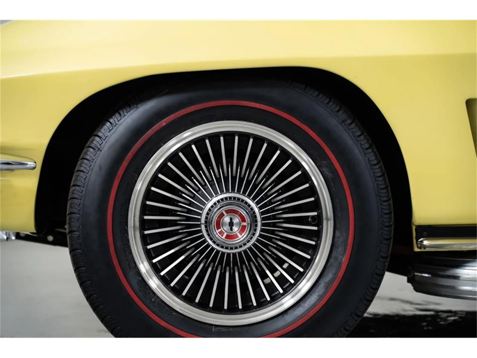 1967 Chevrolet Corvette C2 - Image 6 of 31