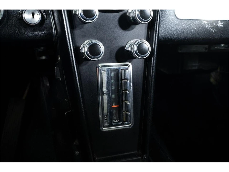 1967 Chevrolet Corvette C2 - Image 30 of 31