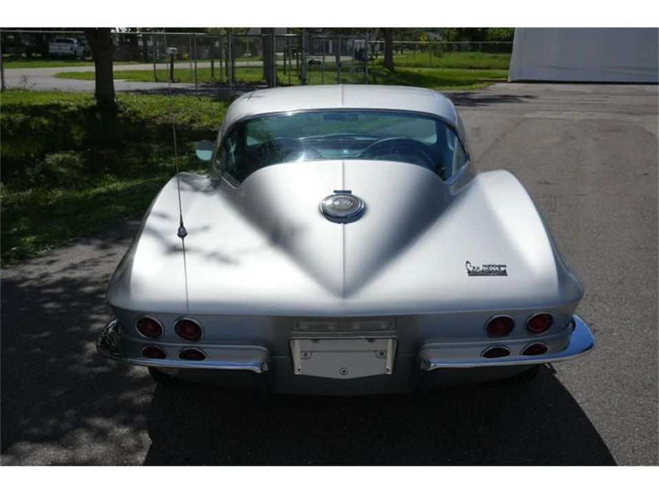 1967 Chevrolet Corvette C2 - Image 10 of 31