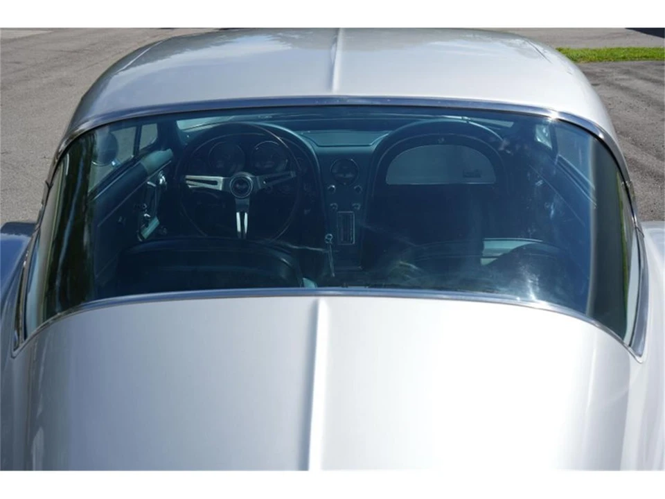 1967 Chevrolet Corvette C2 - Image 11 of 31