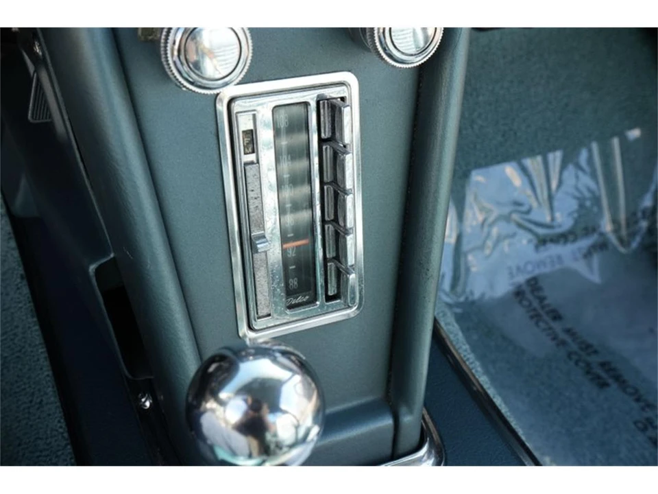 1967 Chevrolet Corvette C2 - Image 28 of 31