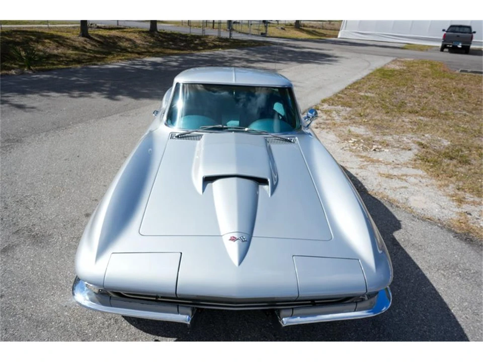 1967 Chevrolet Corvette C2 - Image 5 of 31