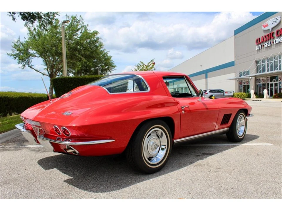 1967 Chevrolet Corvette C2 - Image 16 of 31
