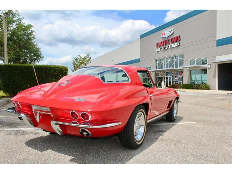 1967 Chevrolet Corvette C2 - Image 15 of 31