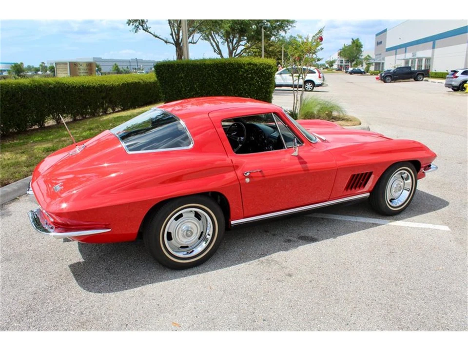1967 Chevrolet Corvette C2 - Image 18 of 31