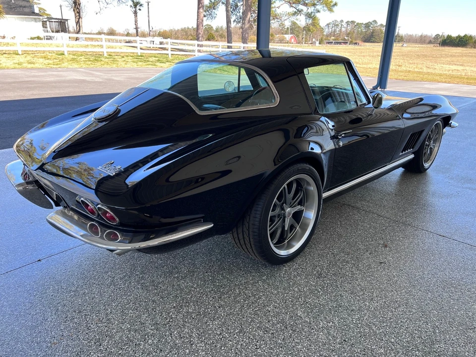 1967 Chevrolet Corvette C2 - Image 6 of 21