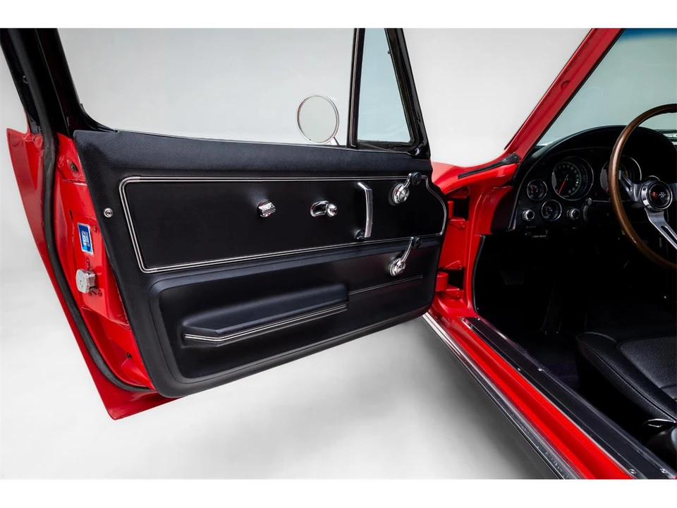 1967 Chevrolet Corvette C2 - Image 22 of 31