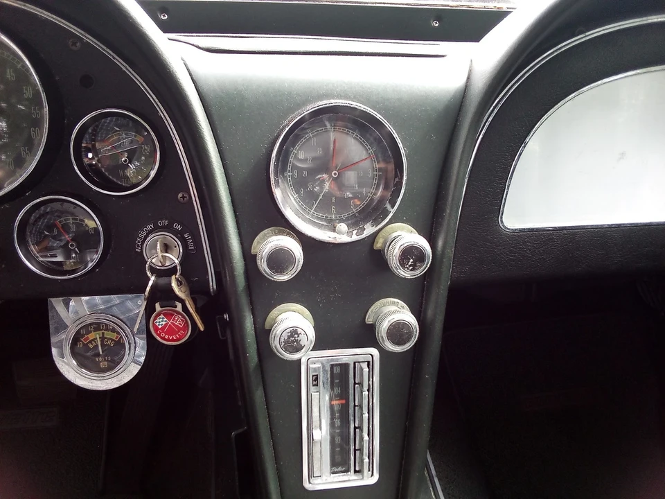 1967 Chevrolet Corvette C2 - Image 12 of 21