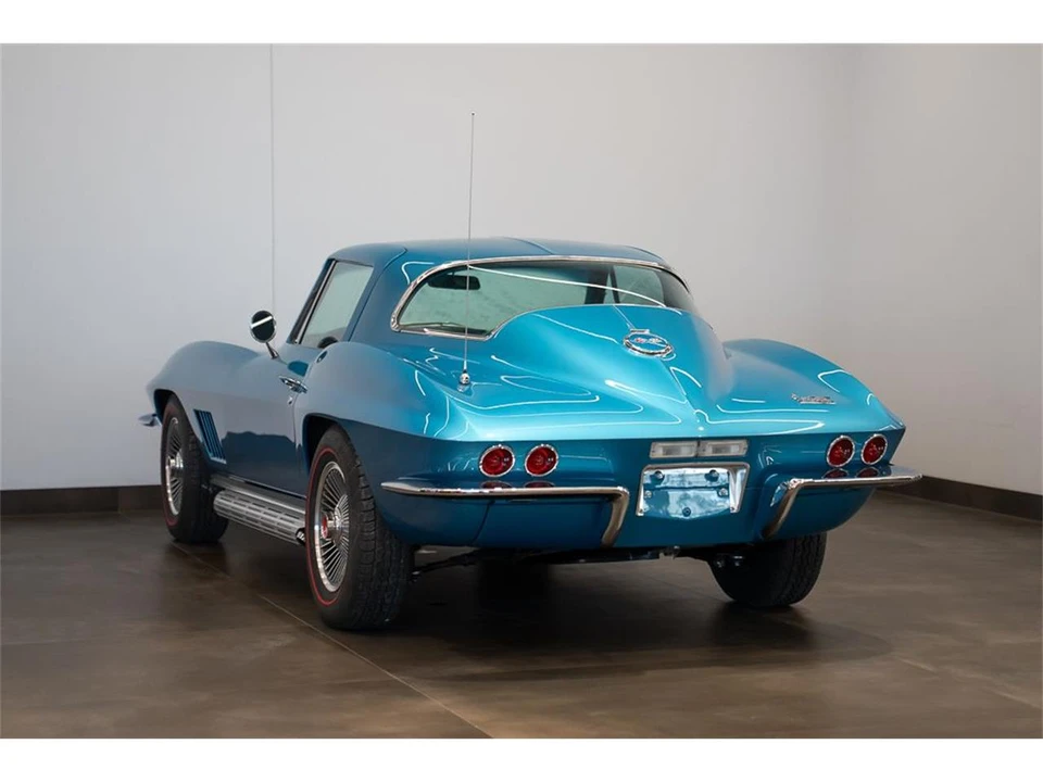 1967 Chevrolet Corvette C2 - Image 6 of 31
