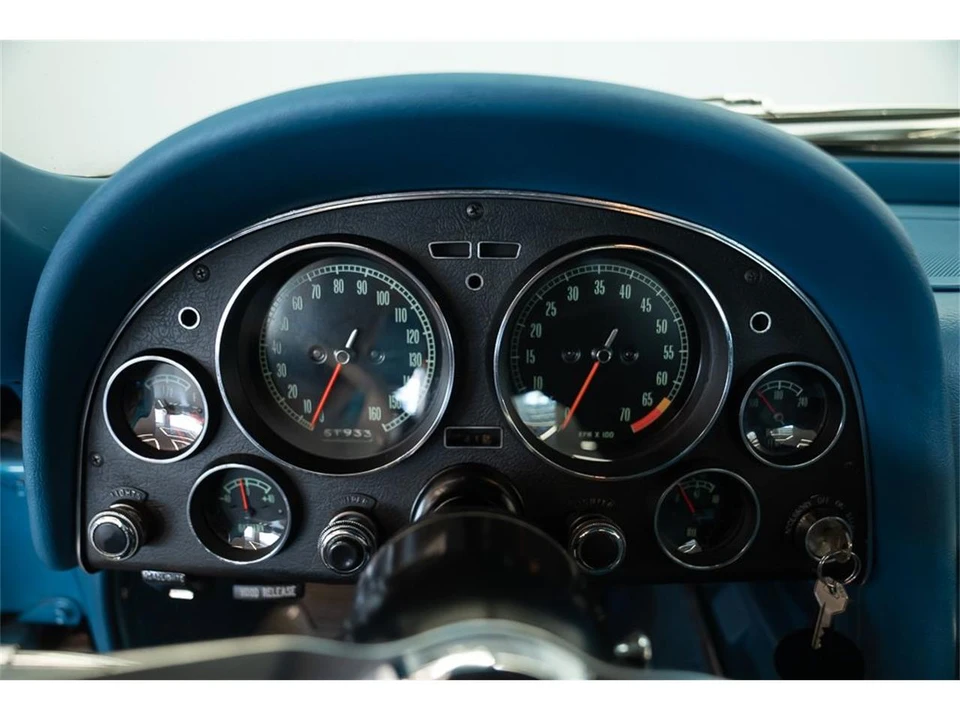 1967 Chevrolet Corvette C2 - Image 12 of 31