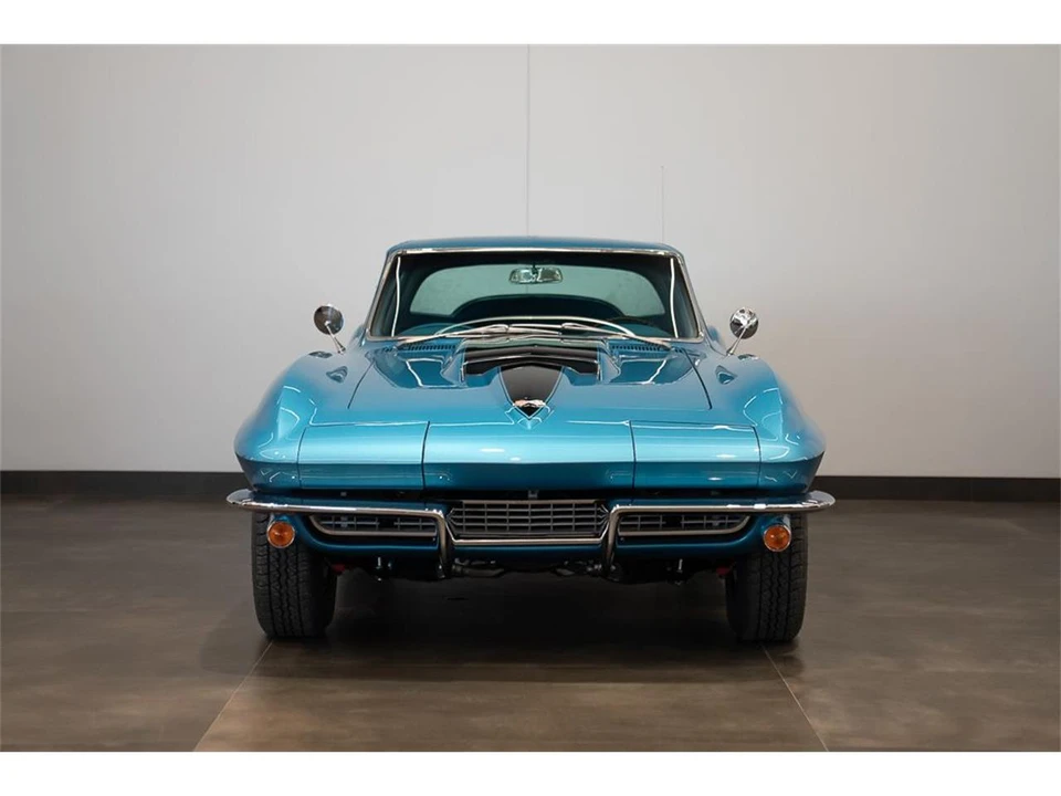 1967 Chevrolet Corvette C2 - Image 2 of 31