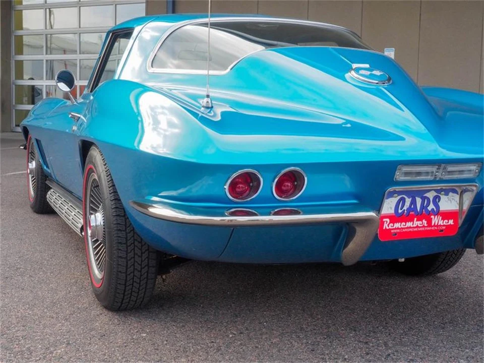 1967 Chevrolet Corvette C2 - Image 19 of 31