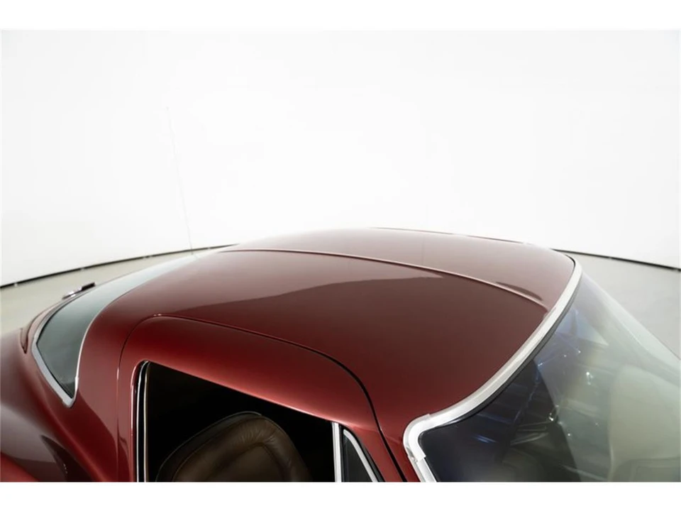 1967 Chevrolet Corvette C2 - Image 18 of 31