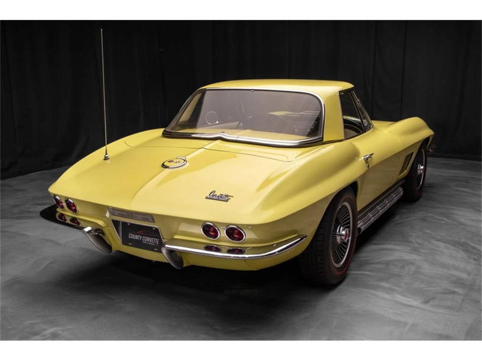 1967 Chevrolet Corvette C2 - Image 11 of 31