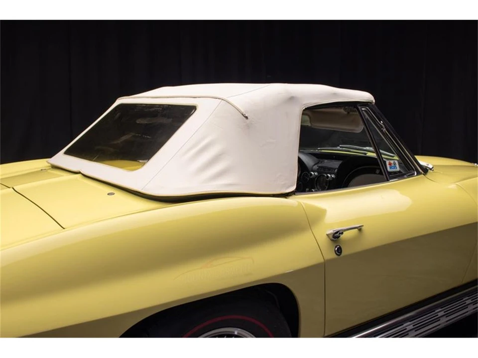 1967 Chevrolet Corvette C2 - Image 15 of 31