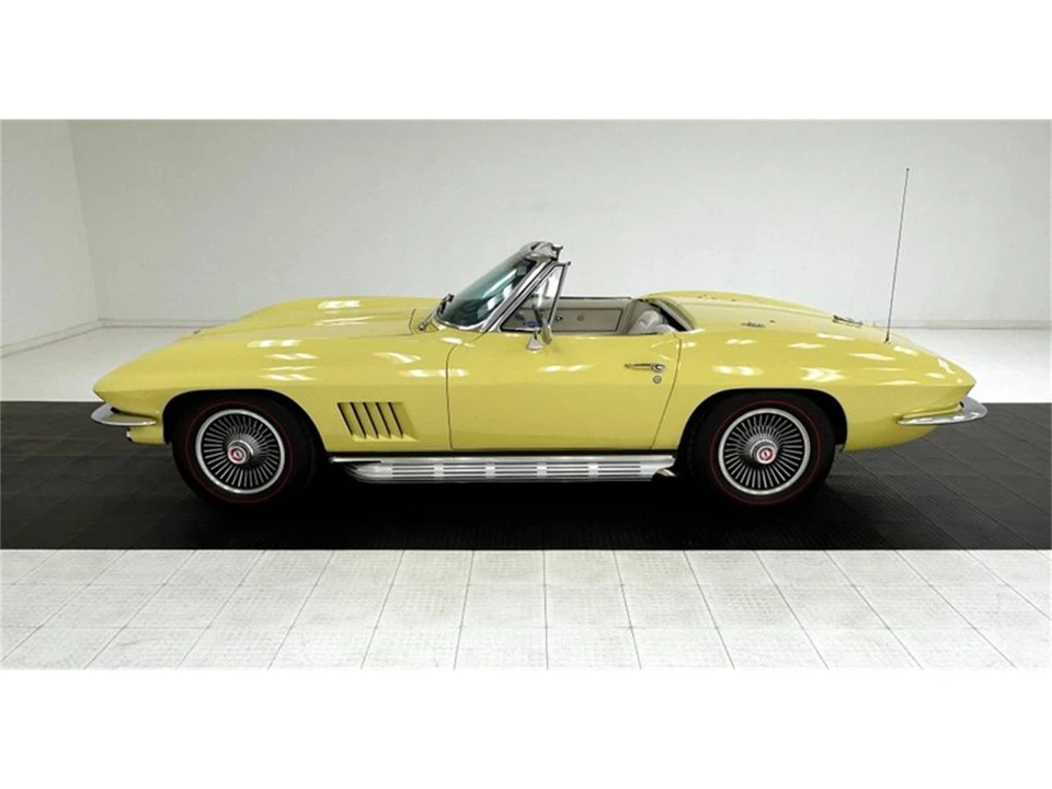1967 Chevrolet Corvette C2 - Image 6 of 31