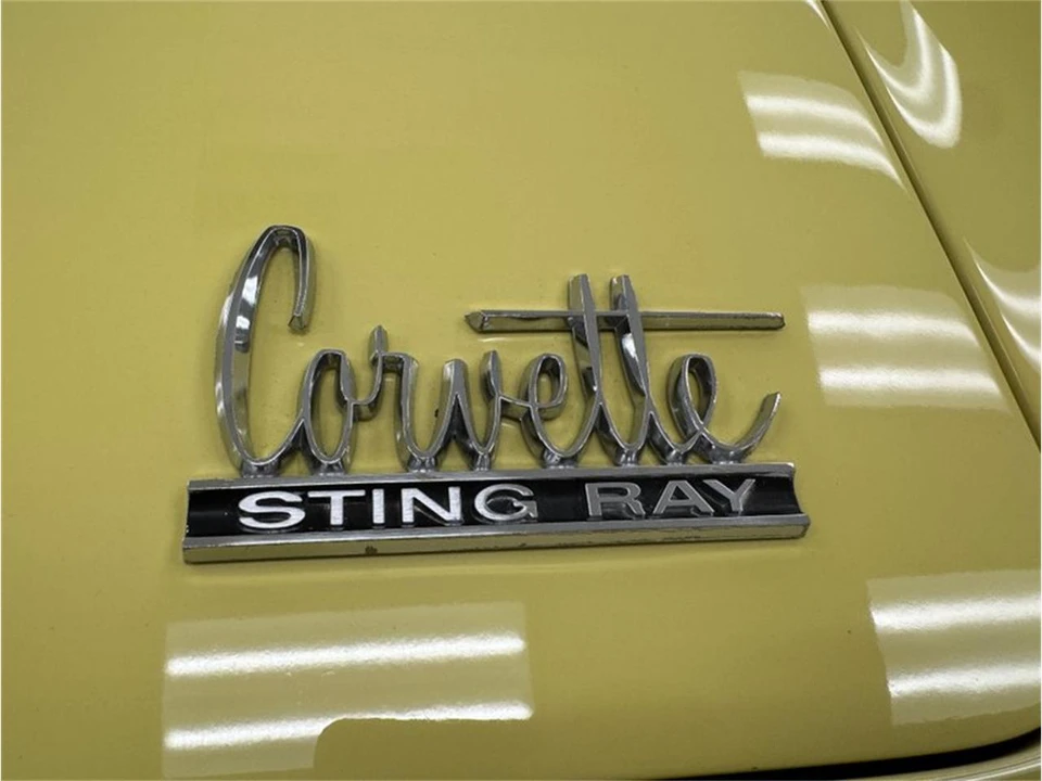 1967 Chevrolet Corvette C2 - Image 16 of 31